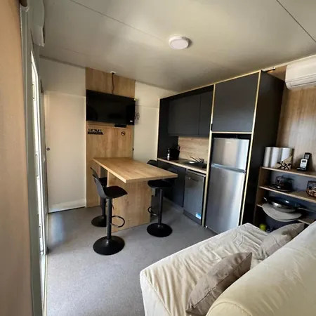 Camping Mobilehome Serdar Sveti Filip i Jakov